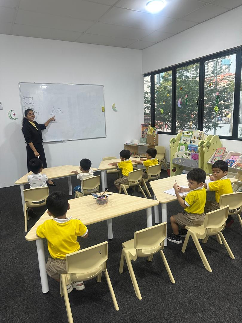 Erudite Little Stars preschool activity