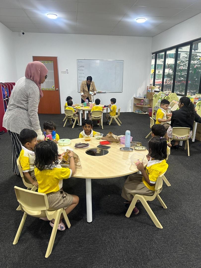 Erudite Little Stars preschool activity